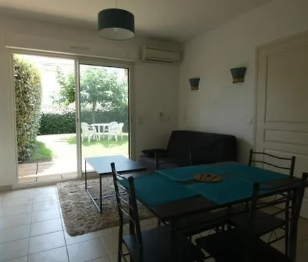 Aqua-linda Apartment *